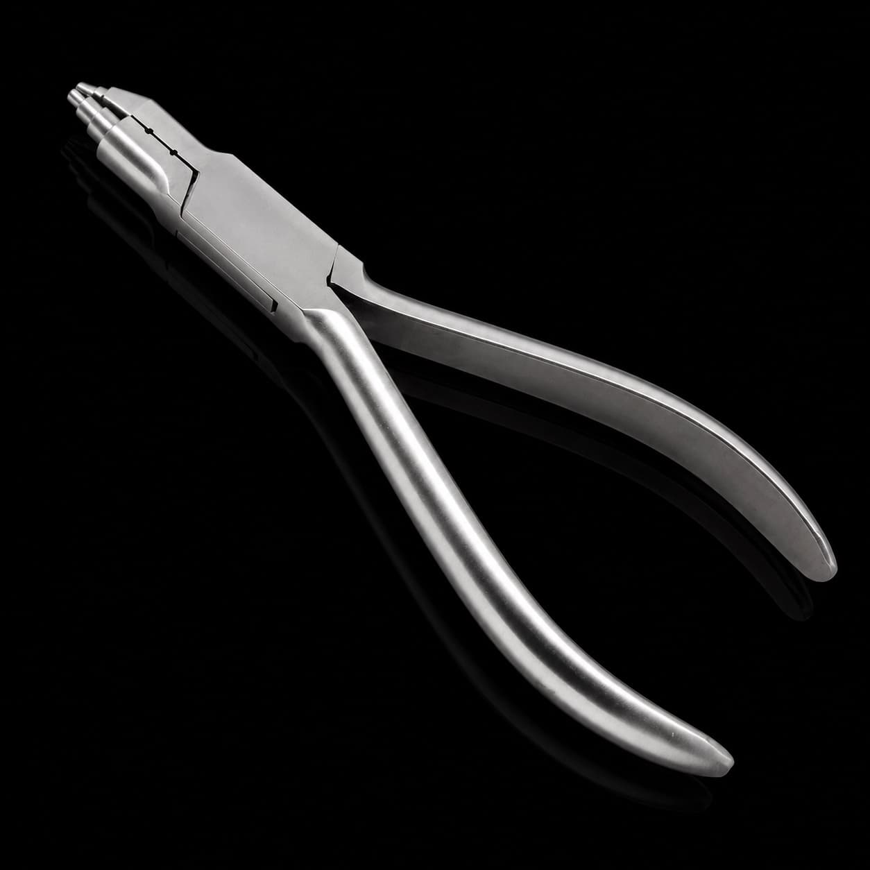 Young-Pattern Pliers, B Type — catalogue product view